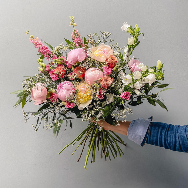 The Flowersmith Studio’s Signature Premium Bouquet