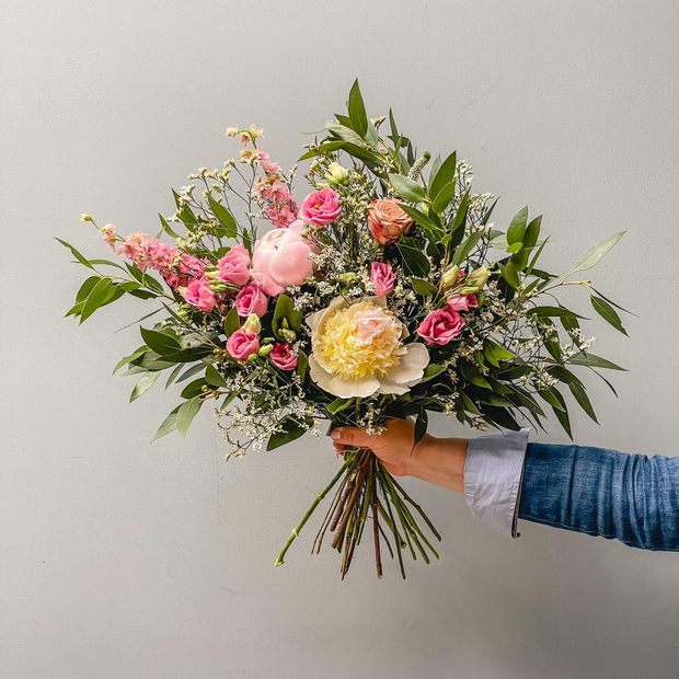 The Flowersmith Studio’s Signature Premium Bouquet